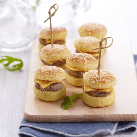  Mini-cheeseburgers cocktail