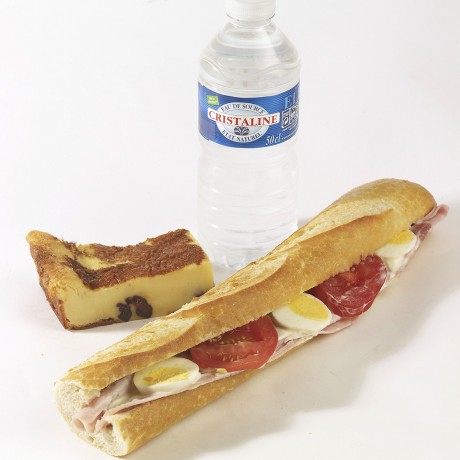-Formule jambon oeuf tomate Sandwich baguette + boisson + dessert