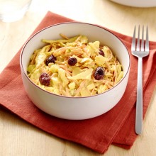 Coleslaw de pommes, cramberries curry