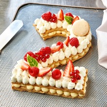 - Chiffre 2 Number cake Millefeuille